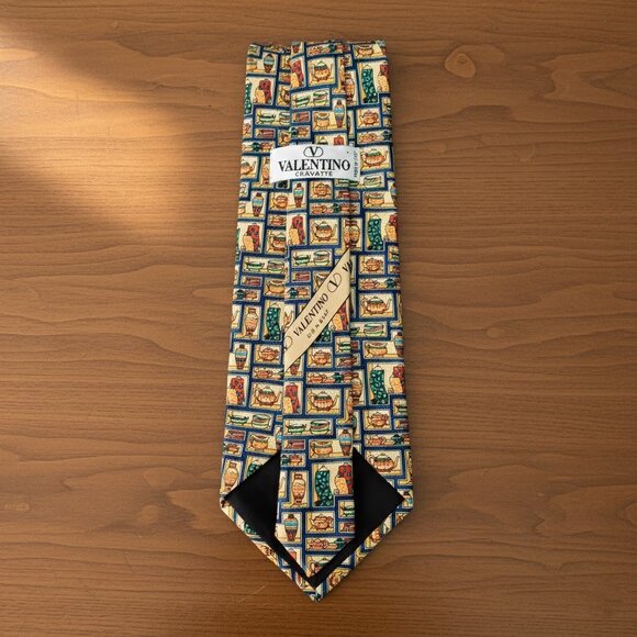 Valentino Cravatte Men’s 100% Silk Necktie, Made in Italy, L: 57" - Picture 5 of 6